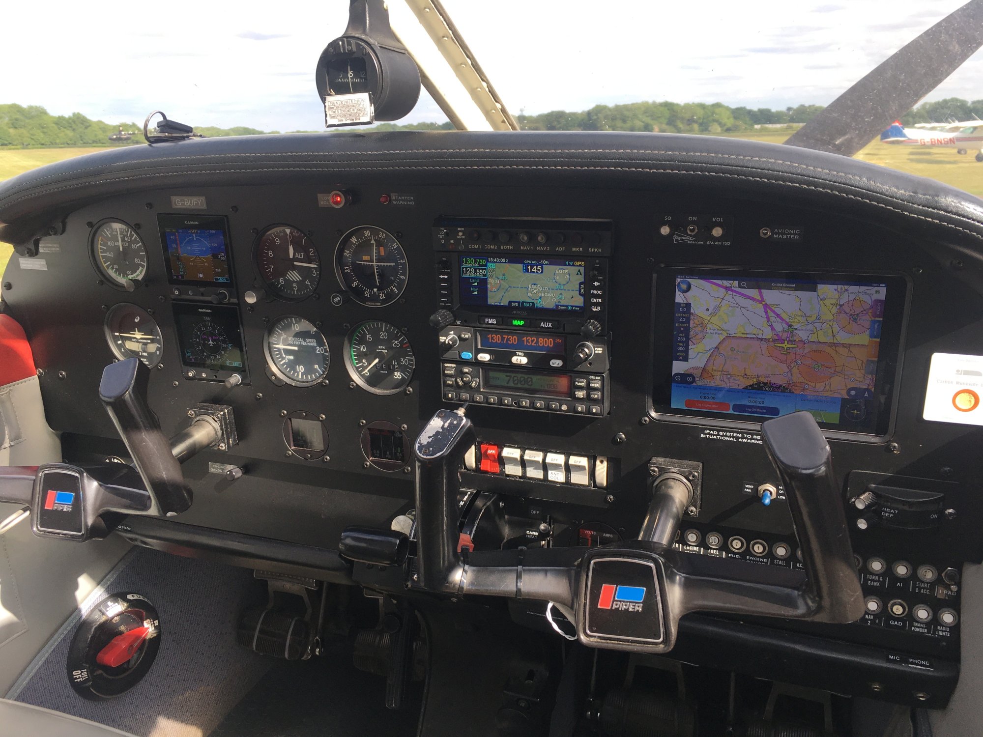 PA28 cockpit